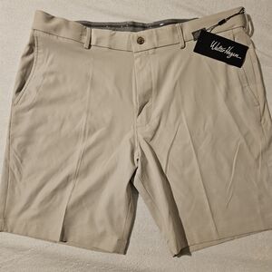 Men's shorts, Walter Hagen, W38, 9" inseam, light khaki